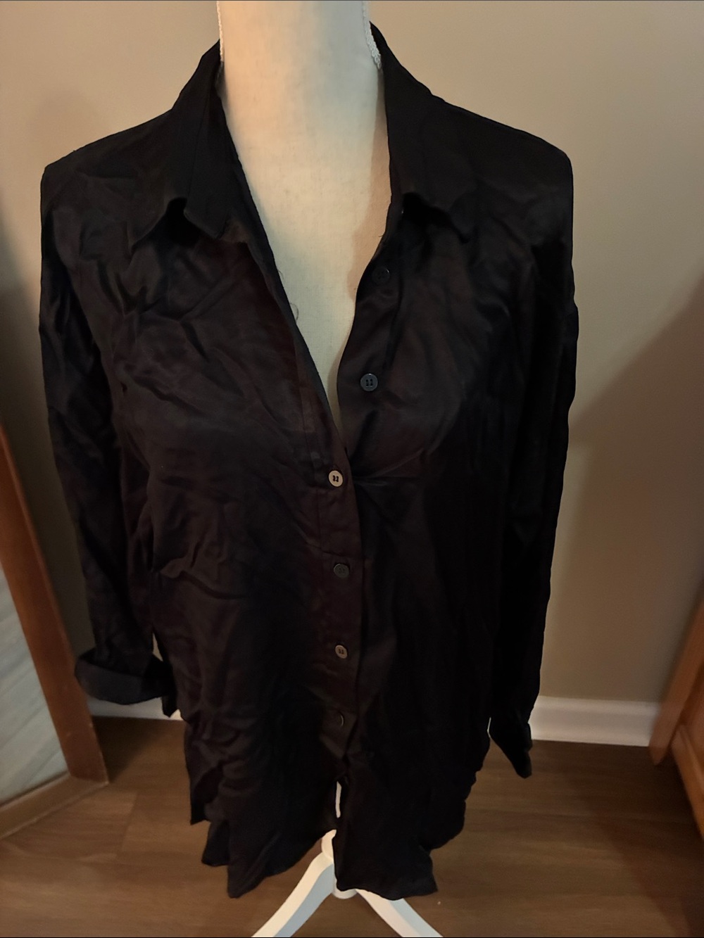 Zara Black Long-Sleeve Silk-Look Button-Down Blouse